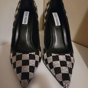 Steve Madden Atlanta -R Black Pumps